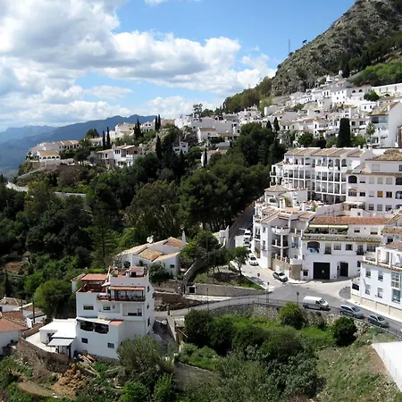 Paco Guest house