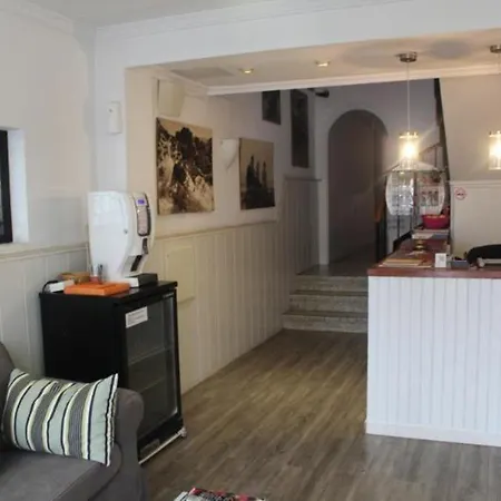 Paco Guest house *