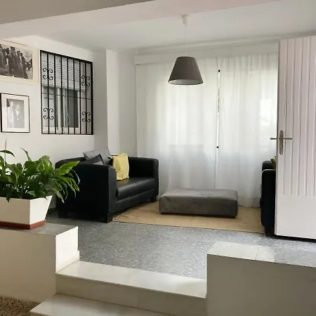 Paco Guest house